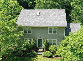 88 Jeremy Swamp Rd, Southbury, CT 06488