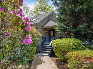 21 Toxaway Point, Lake Toxaway, NC 28747