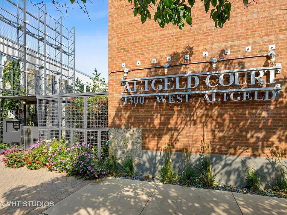 1st image of 1300 W Altgeld St #124-125