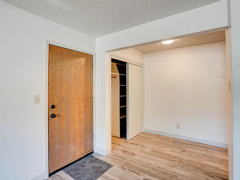1601 Aber Avenue — Photo 13