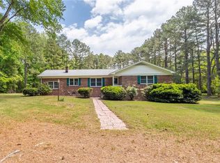 444 Fenton Mill Rd, Williamsburg, VA 23188