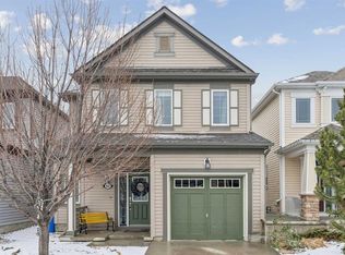 42 S Windwood Grv SW, Airdrie, AB T4B3T2
