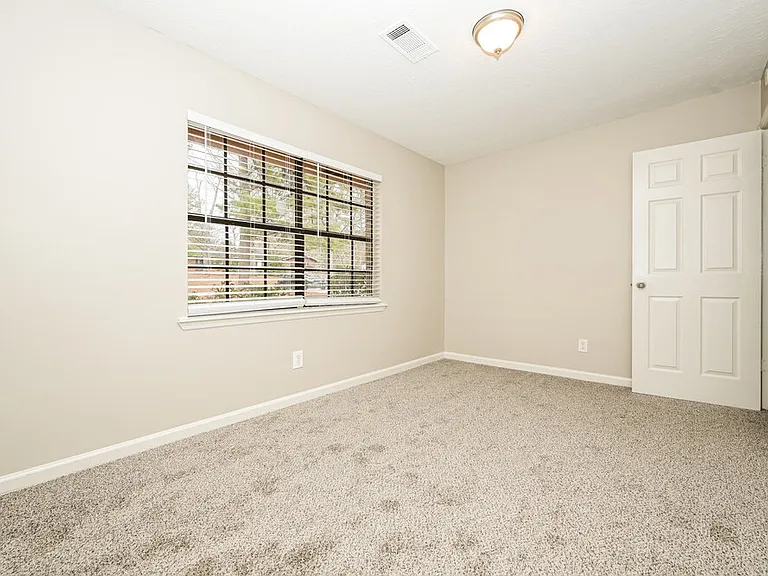 107 Fairview Pl — Photo 14
