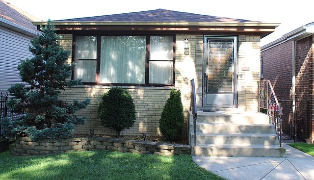 1st image of 10926 S Green Bay Ave
