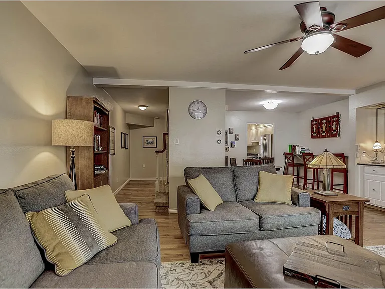3528 S Ivanhoe St — Photo 12
