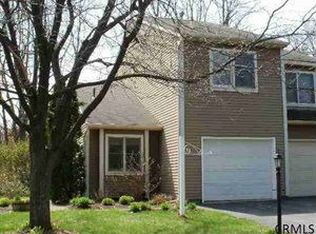 32 Wilan Ln, Albany, NY 12203