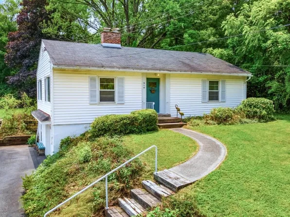 910 Hector St, Ithaca, NY 14850