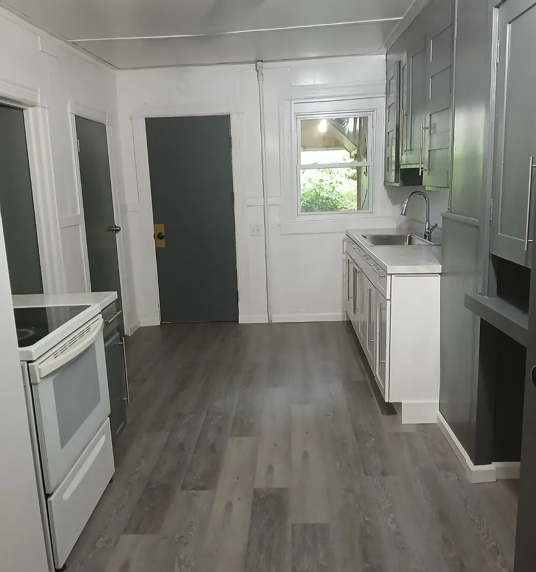30 Curtis Ter — Photo 3