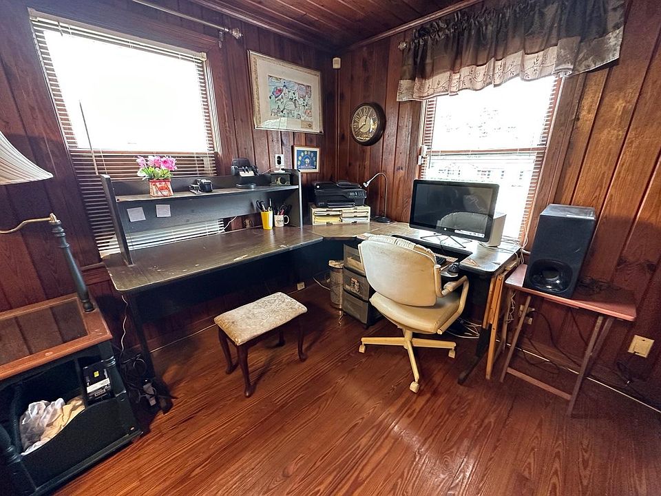 1st image of 4341 Turner Ave #2