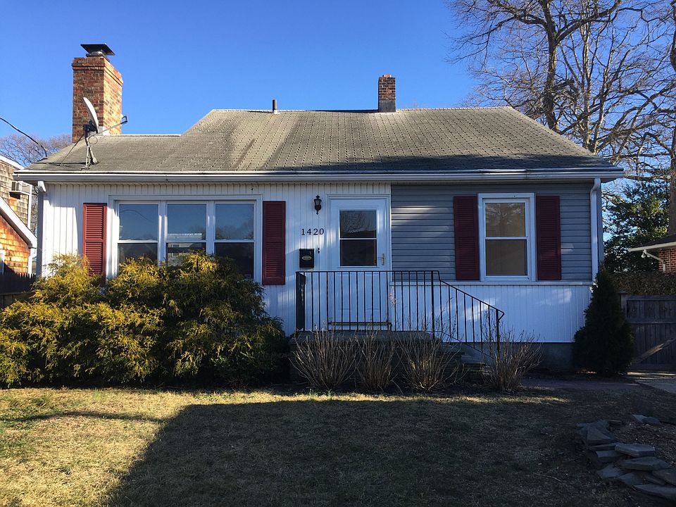 Front of house