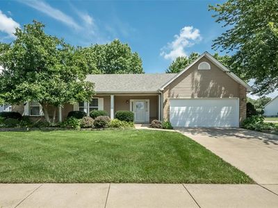 1868 Willow Oak Dr, Saint Charles, MO, 63303