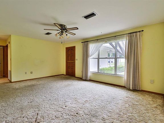 4th image of 152 W Elm Dr