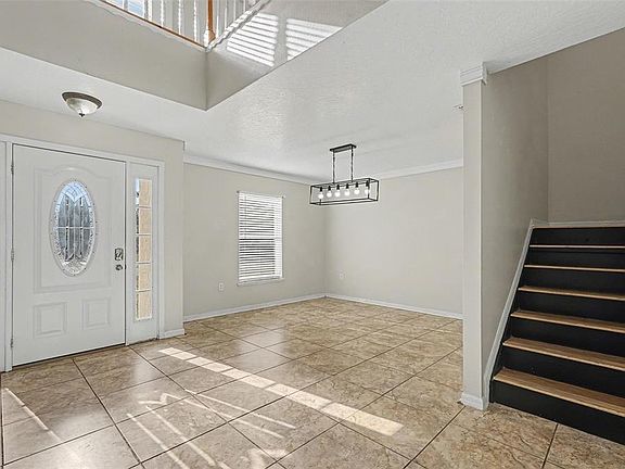 4th image of 194 Abalone Rd NW