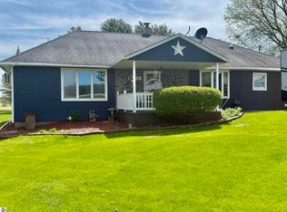 742 E Van Buren Rd, Alma, MI 48801