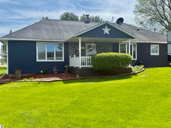 742 E Van Buren Rd, Alma, MI 48801