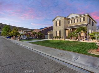 1120 Shady Creek Dr, San Bernardino, CA 92407