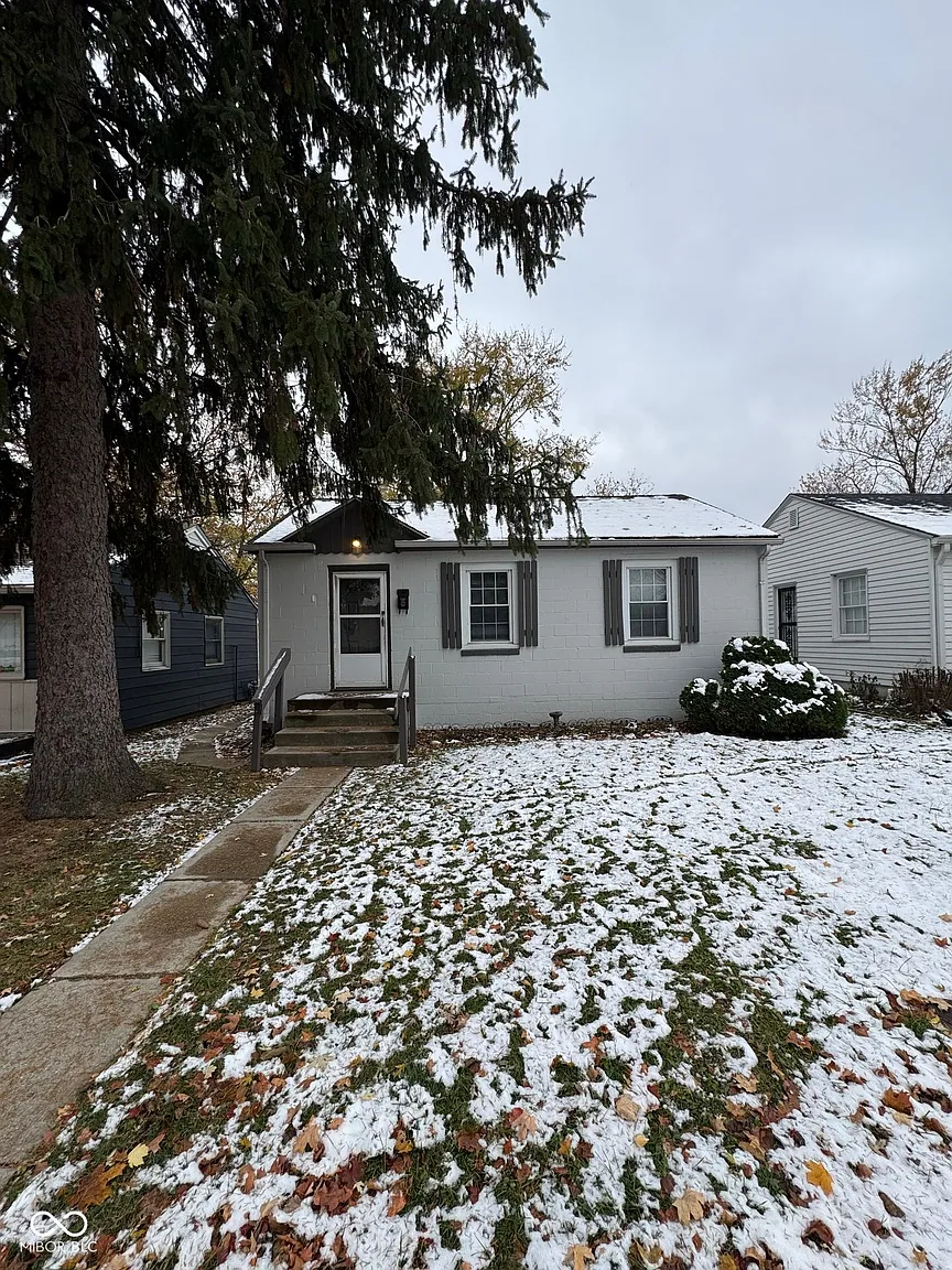 138 N 3rd Ave photo 1