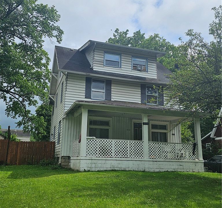 1st image of 1613 Canfield Rd