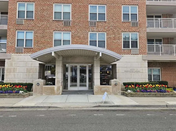 410 E Broadway #3G, Long Beach, NY 11561
