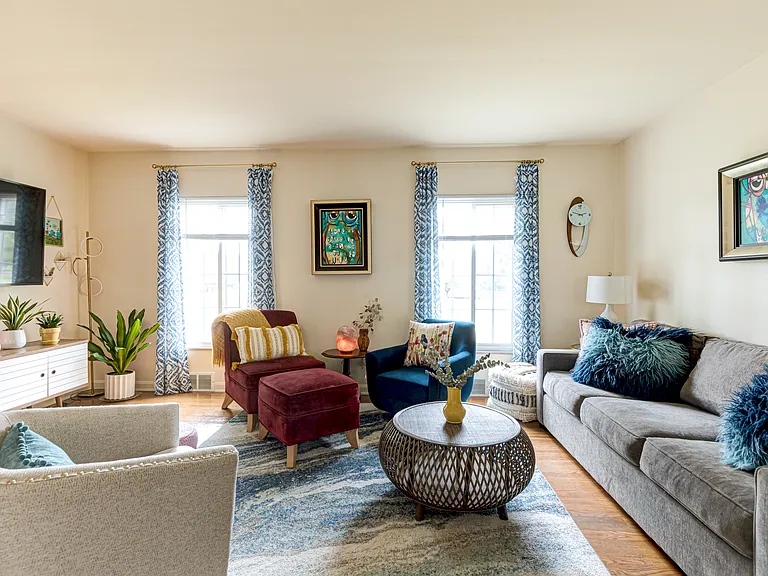 Parkview Apartments — Photo 9