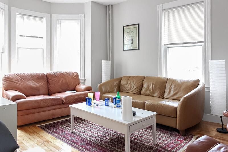 1st image of 35 1/2 Essex St #1