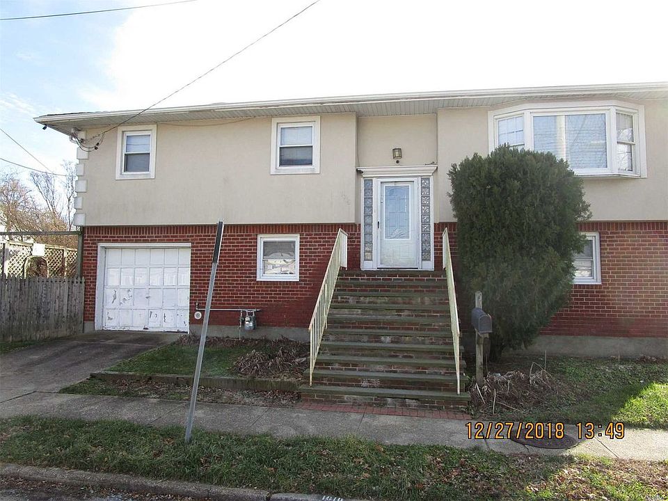 1st image of 1010 Van Buren St