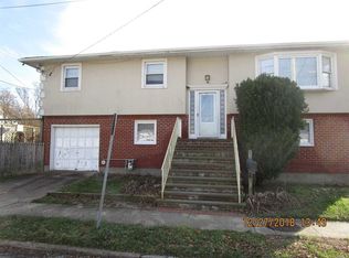1010 Van Buren St, Baldwin, NY 11510