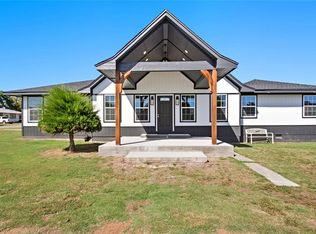 600 N Randlett St, Hobart, OK 73651