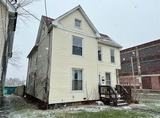 902 W 20th St, Erie, PA 16502