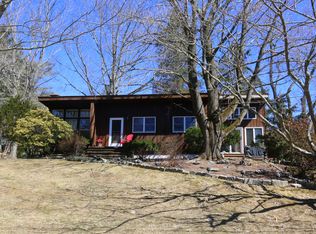 2 McMillan Ave, Mahopac, NY 10541