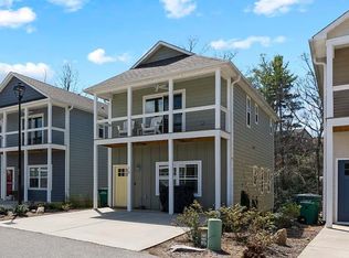 15 Water Pointe Way, Weaverville, NC 28787