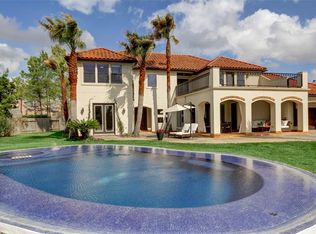 2135 Thicket Ridge Ln, Houston, TX 77077