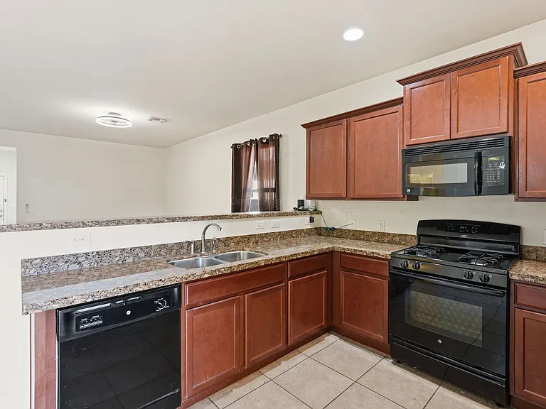 6737 S Cut Bow Dr — Photo 8
