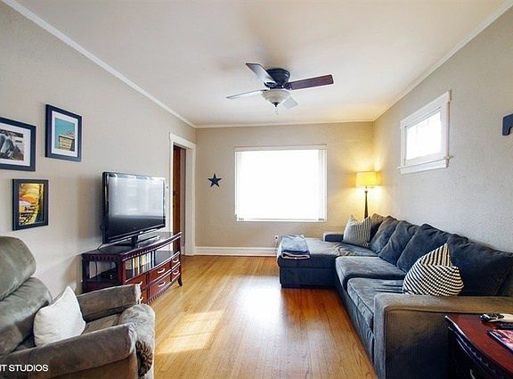 3rd image of 4422 N McVicker Ave