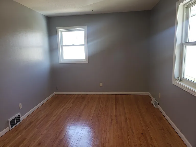 4520 Fillmore St NE — Photo 9