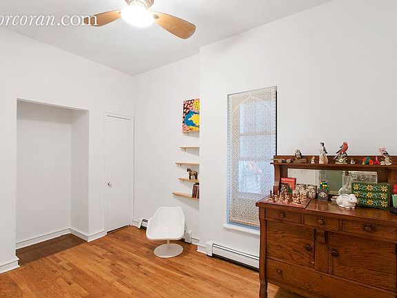 4th image of 458 Lincoln Pl APT 4A
