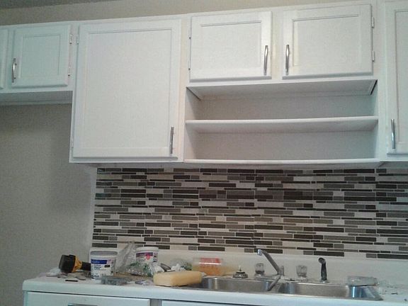 2nd image of 5249 Helm Ave