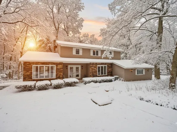 4011 Shadows Court, Deforest, WI 53532
