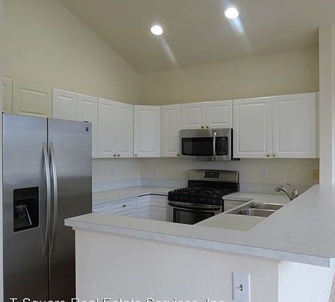 5th image of 18564 NE 57th St #S18564