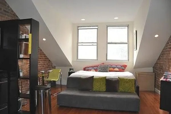 Rented by Immac Realty | media 33