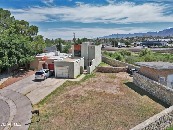 191 Mulberry Ave APT B, El Paso, TX 79932