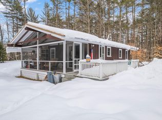 9 Wildflower Ln, Naples, ME 04055