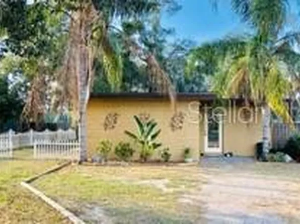 273 Lake Griffin Cir, Casselberry, FL 32707