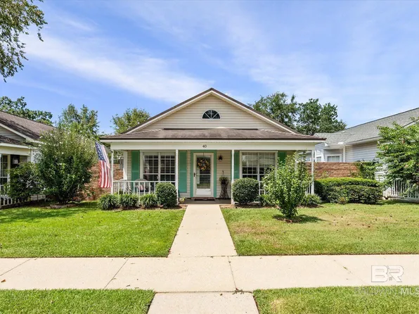 40 Cottage Dr, Fairhope, AL 36532