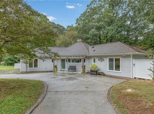 720 Pinetree Dr, Virginia Beach, VA 23452