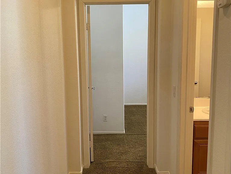 5505 Sunset Ridge Dr — Photo 40