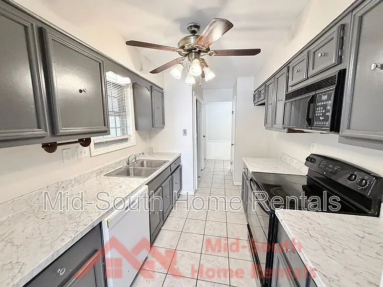 2373 W Monica Dr — Photo 8