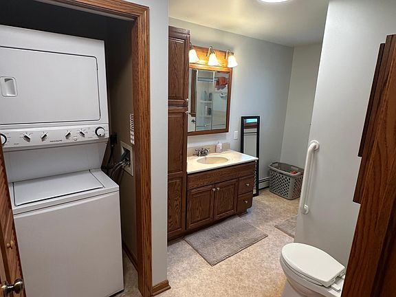 3rd image of 4008 W 224th St