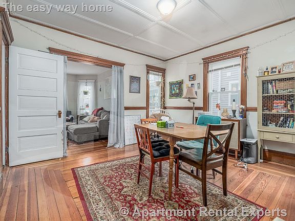 4th image of 83 Bristol Rd