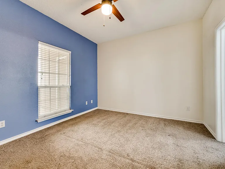 8600 Coppertowne Ln #1901 — Photo 13